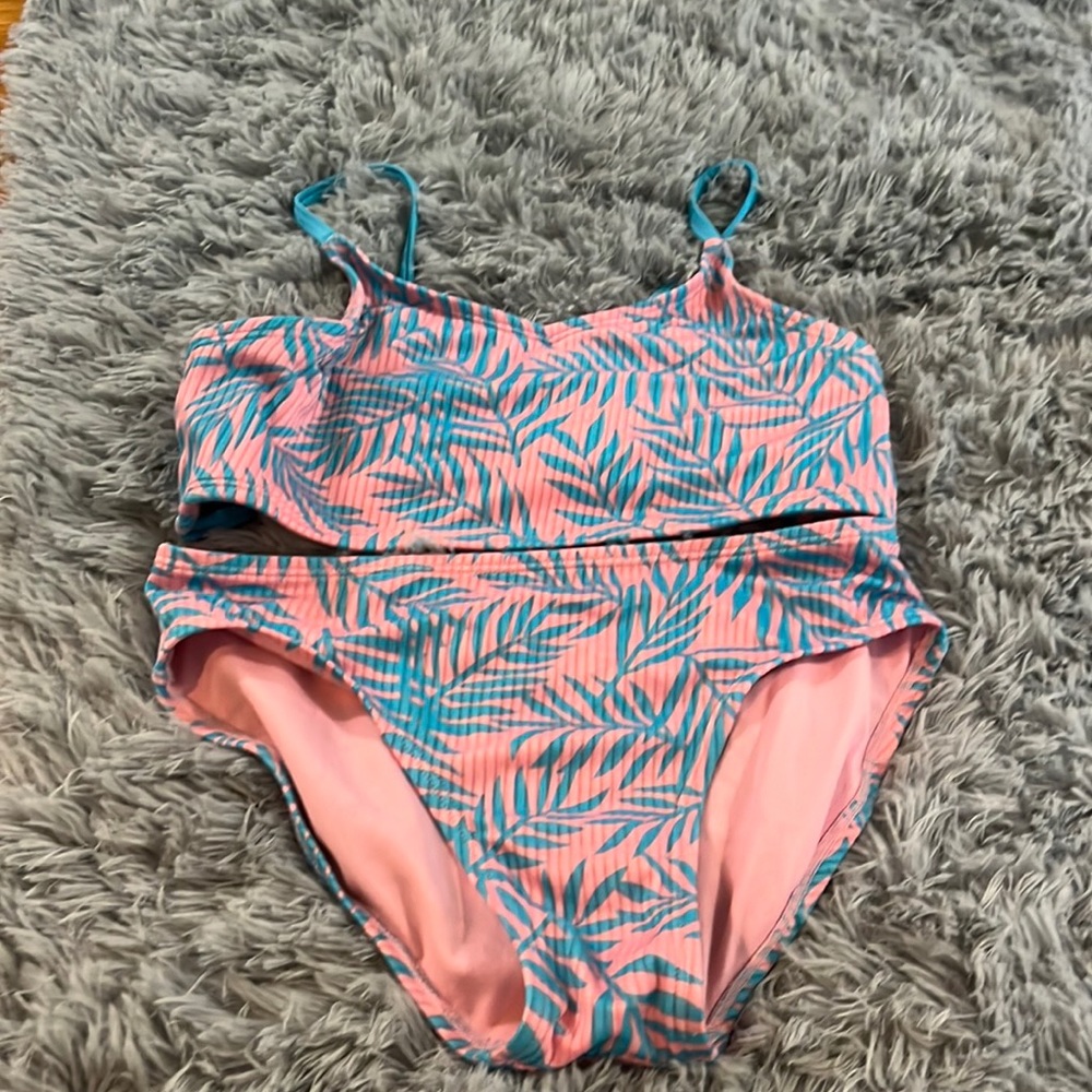 bathing suit